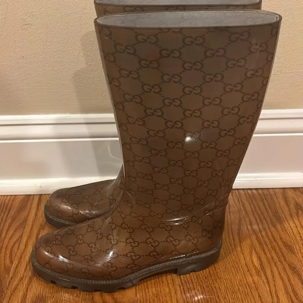 Women Gucci Rainboots - Picture 2 of 7